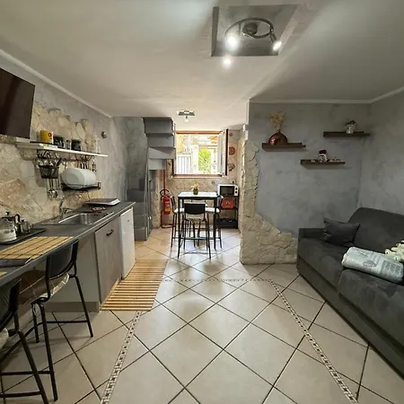 Scotti House