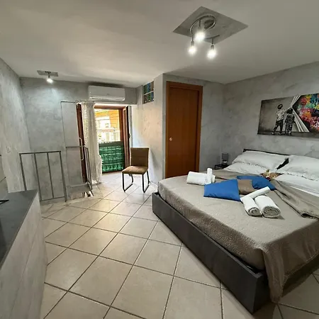 Scotti House Apartmán Neapol