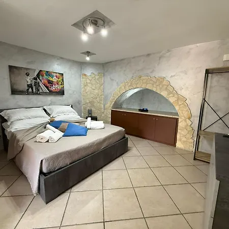 Scotti House * Neapol