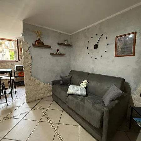 Scotti House *